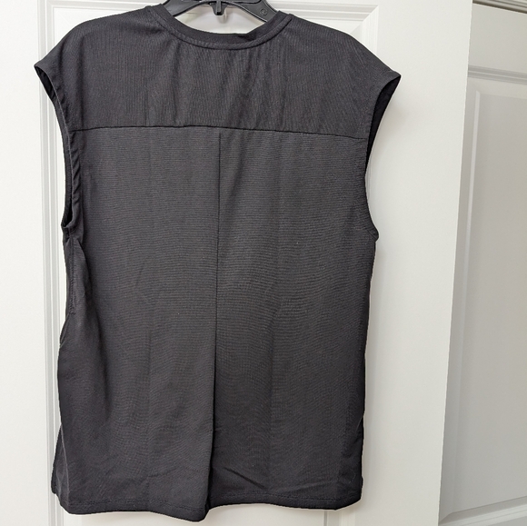 The North Face Black Women's Top - Picture 3 of 4